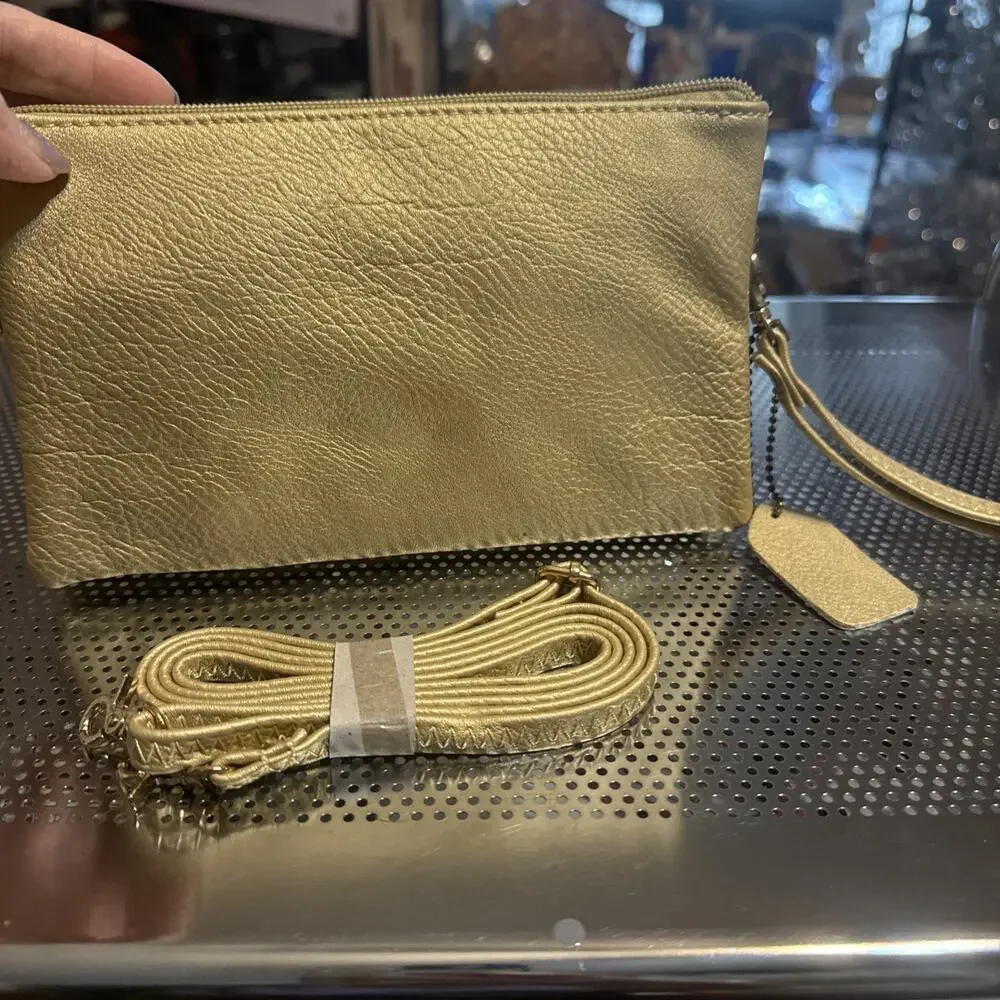 MICHAEL KORS Pebbled Leather Chunky MK Gold tone Logo Clutch~VERY GOOD CONDTN! - Picture 2 of 10